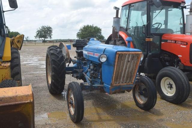Image of Ford 3000 equipment image 3