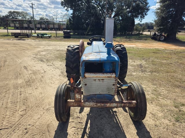 Image of Ford 3000 equipment image 1