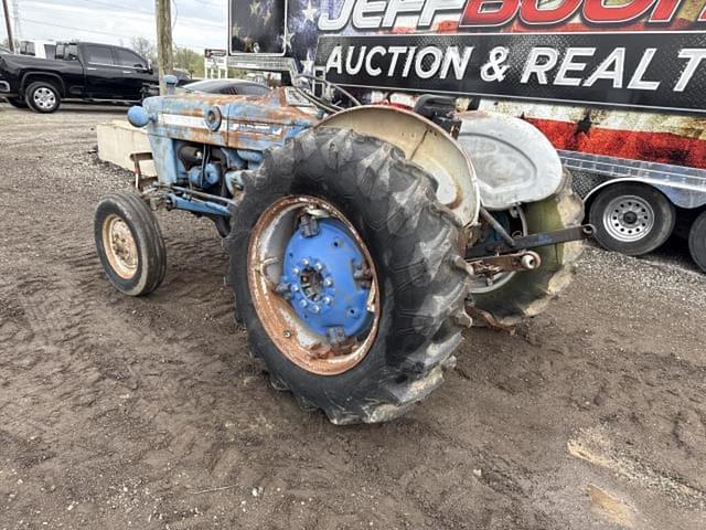 Image of Ford 3000 equipment image 1