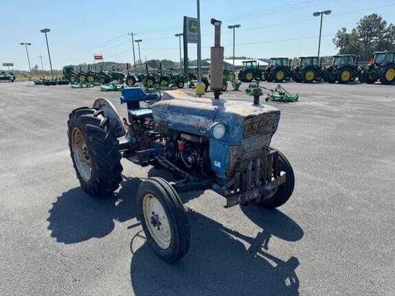 Image of Ford 3000 equipment image 3