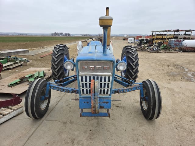 Image of Ford 3000 equipment image 2