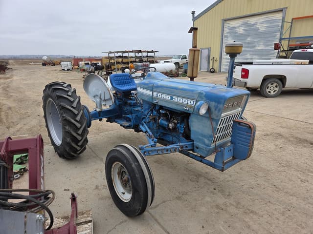 Image of Ford 3000 equipment image 1