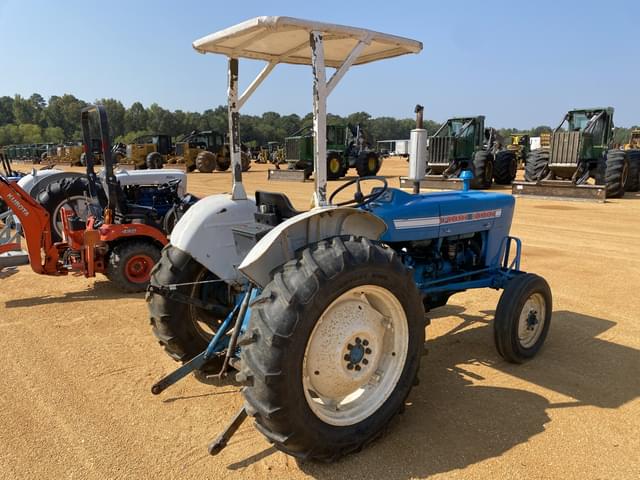 Image of Ford 3000 equipment image 2