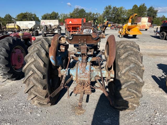 Image of Ford 3000 equipment image 4
