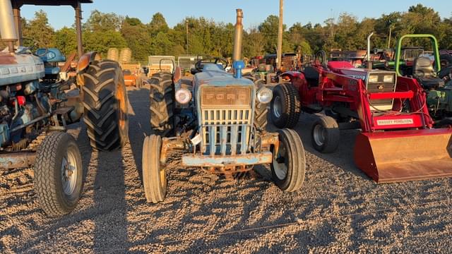 Image of Ford 3000 equipment image 1