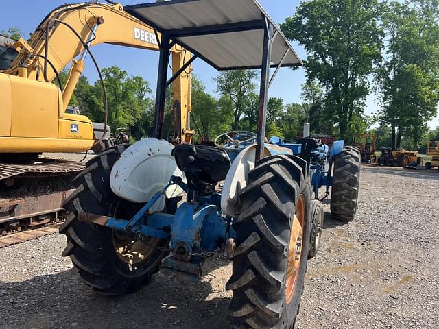 Image of Ford 3000 equipment image 3