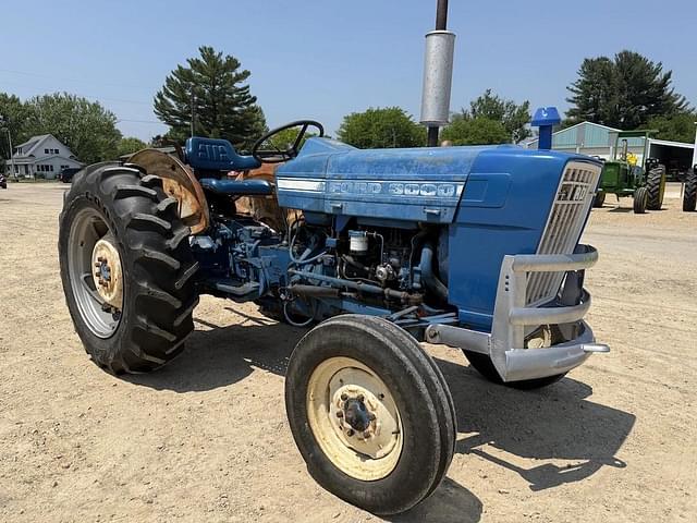 Image of Ford 3000 equipment image 2