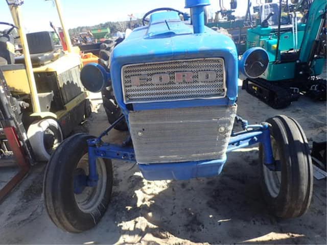 Image of Ford 3000 equipment image 2