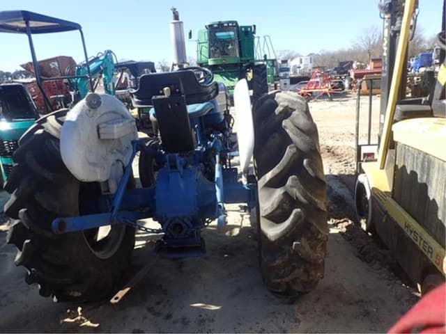 Image of Ford 3000 equipment image 4