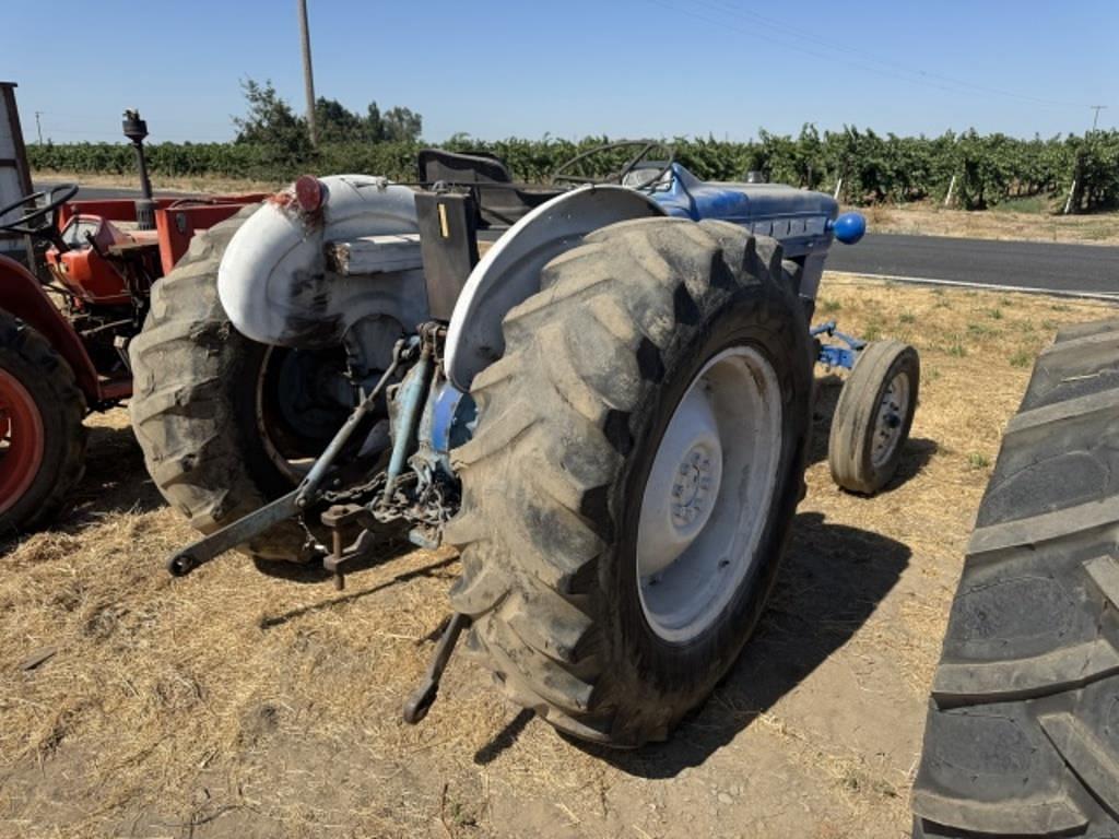 Image of Ford 3000 Image 1