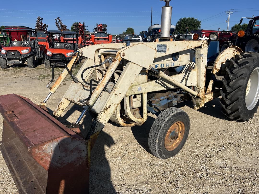 Image of Ford 3400 Primary image