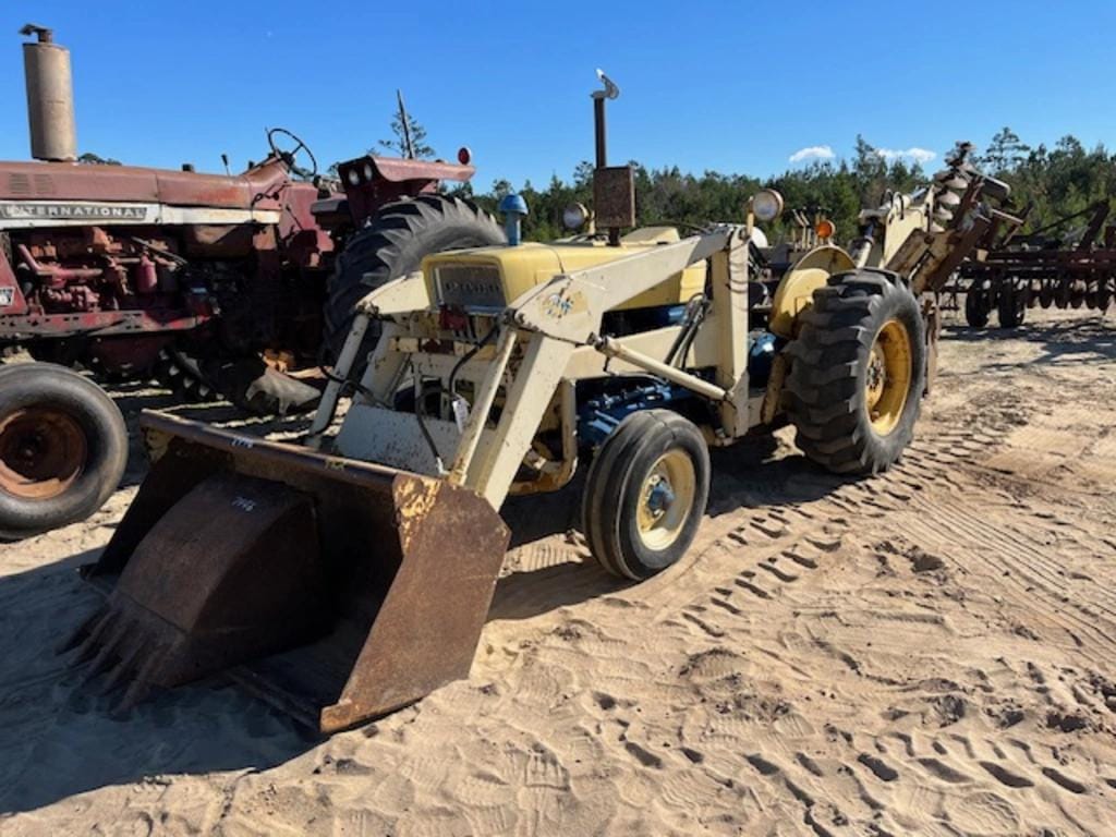 Main image Ford 3400