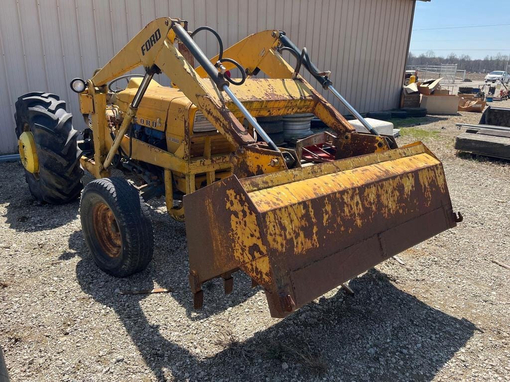 Main image Ford 3400