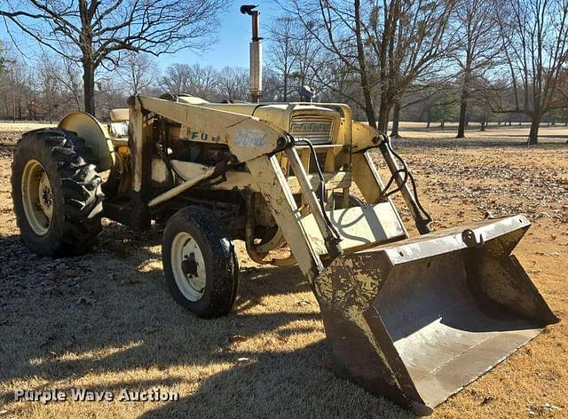 Image of Ford 3400 equipment image 2