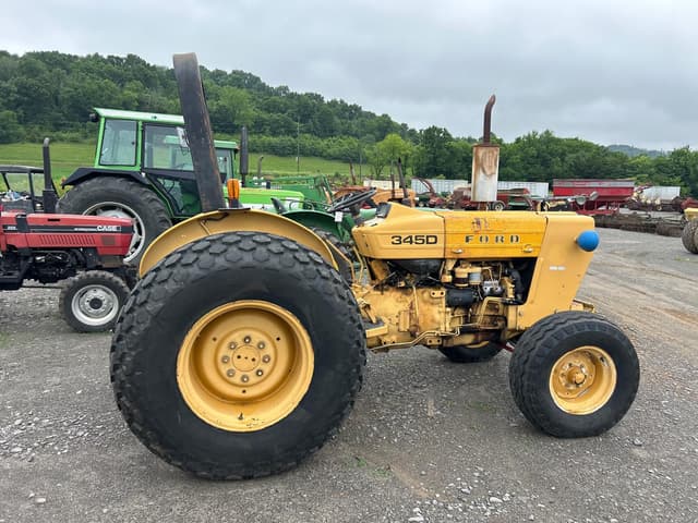 Image of Ford 345D equipment image 2