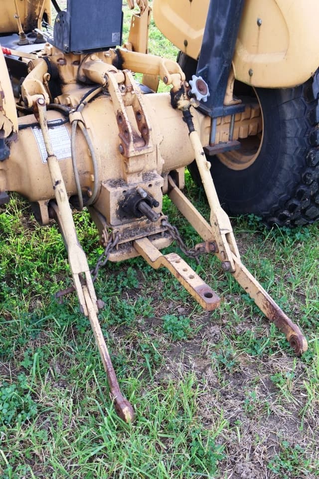 Image of Ford 345D equipment image 3