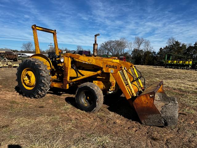 Image of Ford 3550 equipment image 2