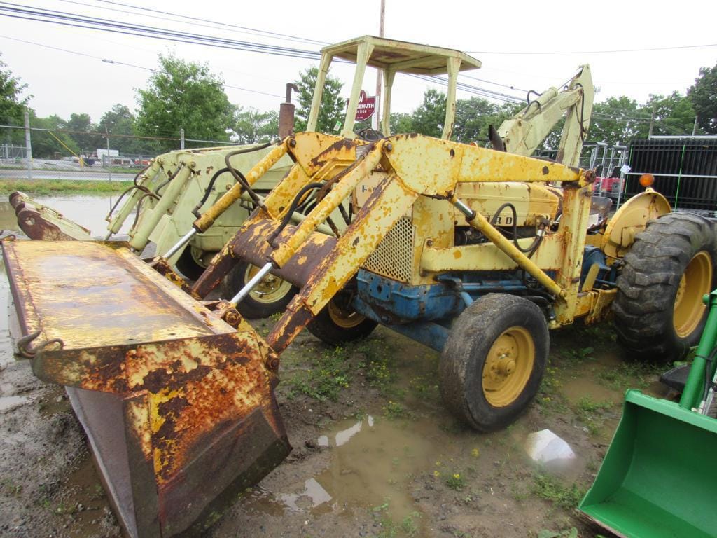 Main image Ford 3550