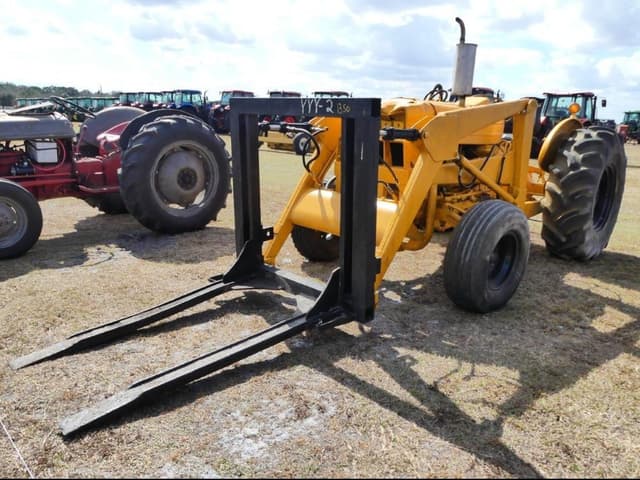 Image of Ford 3600 equipment image 1