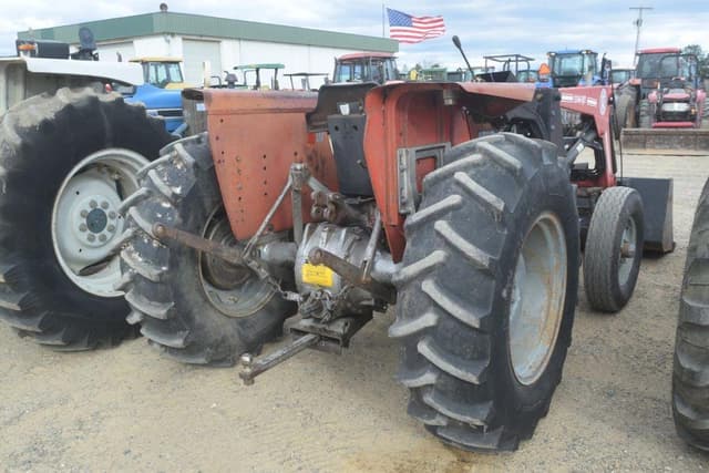 Image of Ford 3600 equipment image 2