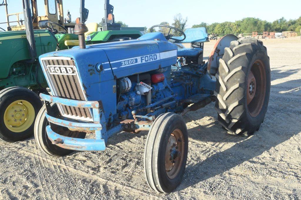 Image of Ford 3600 Primary image