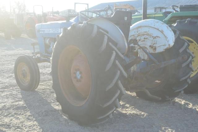 Image of Ford 3600 equipment image 1