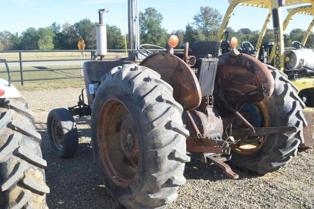 Image of Ford 3600 equipment image 1