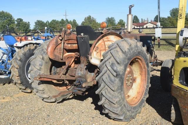 Image of Ford 3600 equipment image 2