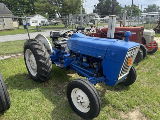 Image of Ford 3600 equipment image 1