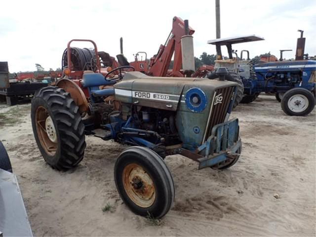 Image of Ford 3600 equipment image 1