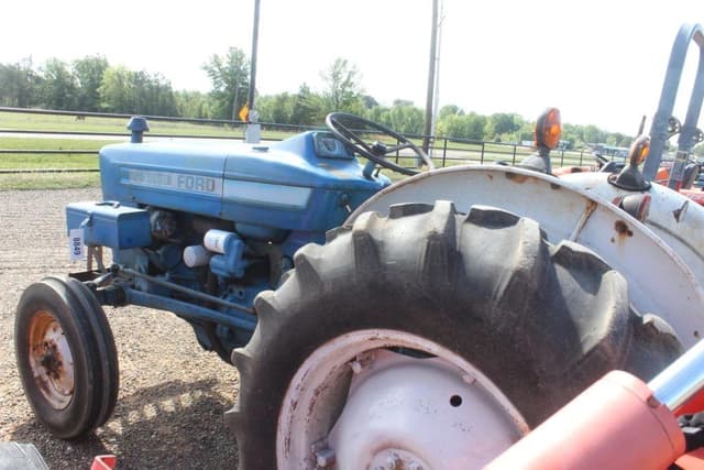 Image of Ford 3600 equipment image 1