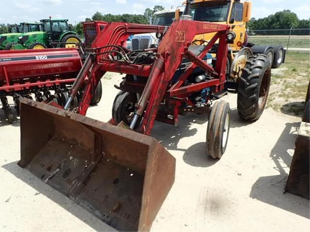 Image of Ford 3600 equipment image 4