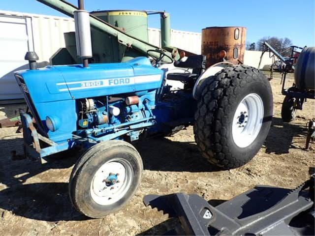 Image of Ford 3600 equipment image 1