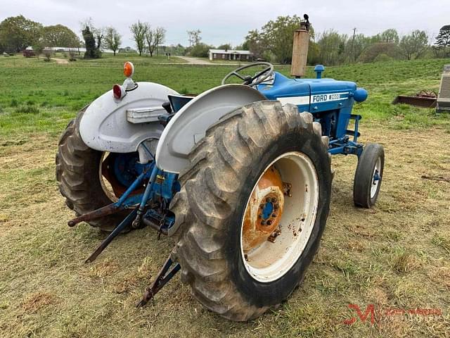 Image of Ford 3600 equipment image 1