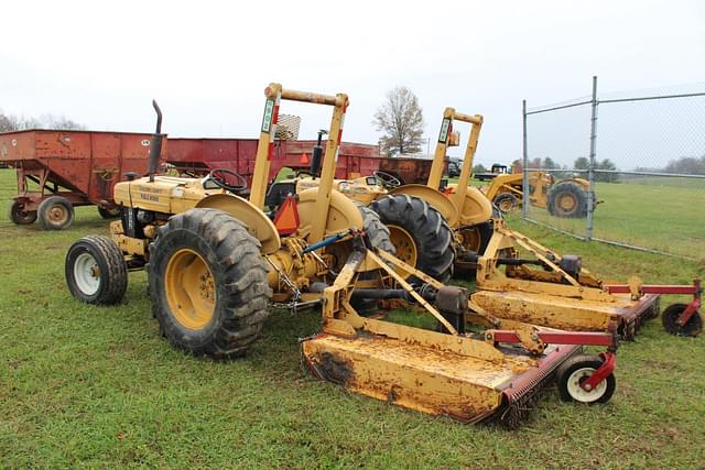 Image of Ford 3600 equipment image 2