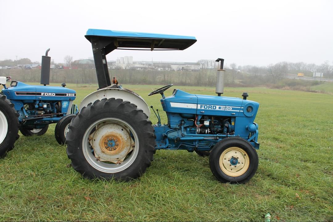 Image of Ford 3600 Primary image