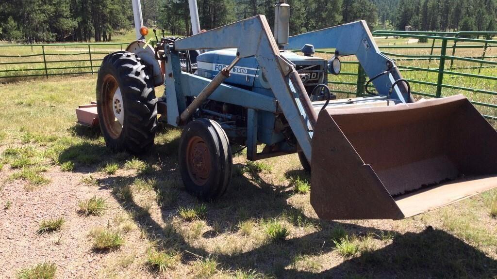 Image of Ford 3600 Primary image