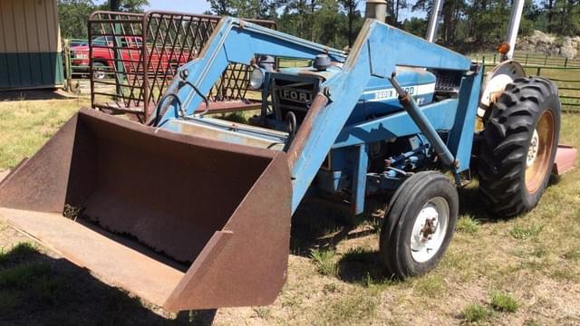 Image of Ford 3600 equipment image 1
