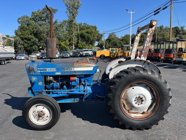 Image of Ford 3600 equipment image 2