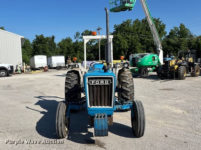 Image of Ford 3600 equipment image 1
