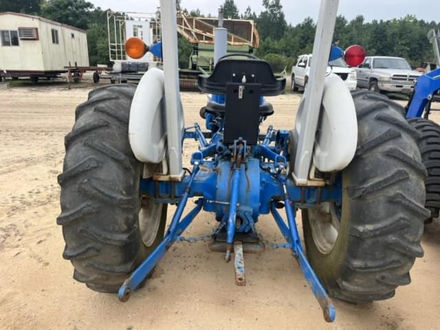 Image of Ford 3600 equipment image 4