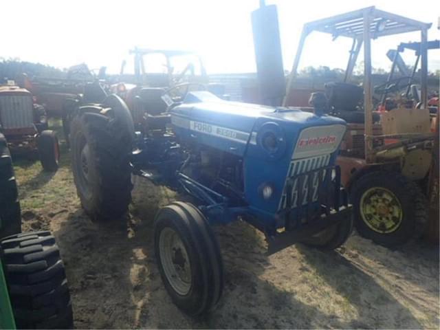 Image of Ford 3600 equipment image 2