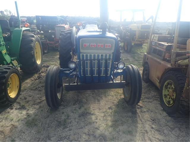 Image of Ford 3600 equipment image 1