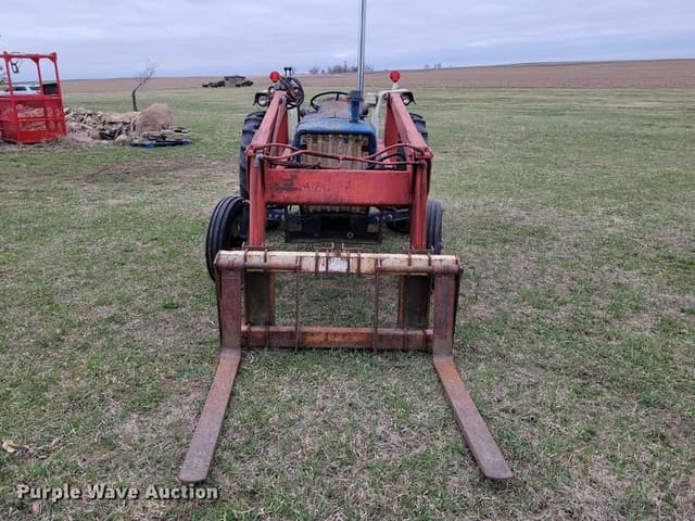 Image of Ford 3600 equipment image 1