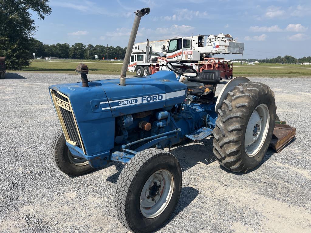 Image of Ford 3600 Primary image