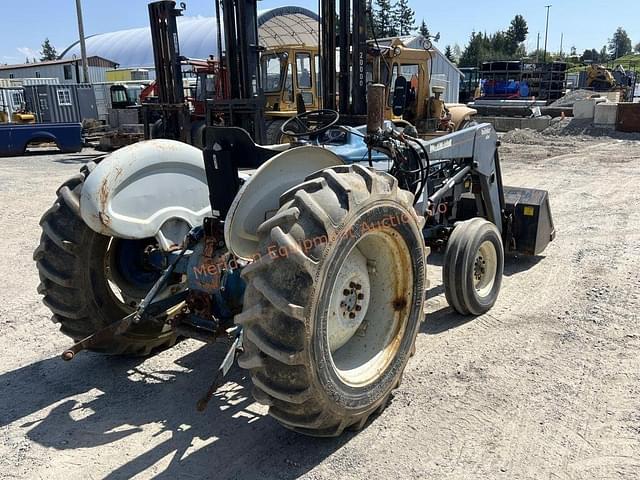 Image of Ford 3600 equipment image 4