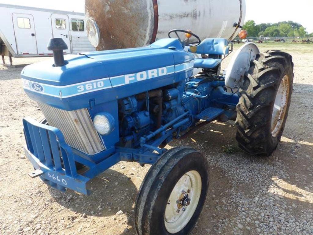 Main image Ford 3610