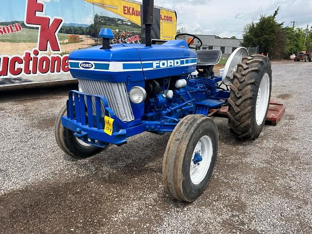 Image of Ford 3610 equipment image 2