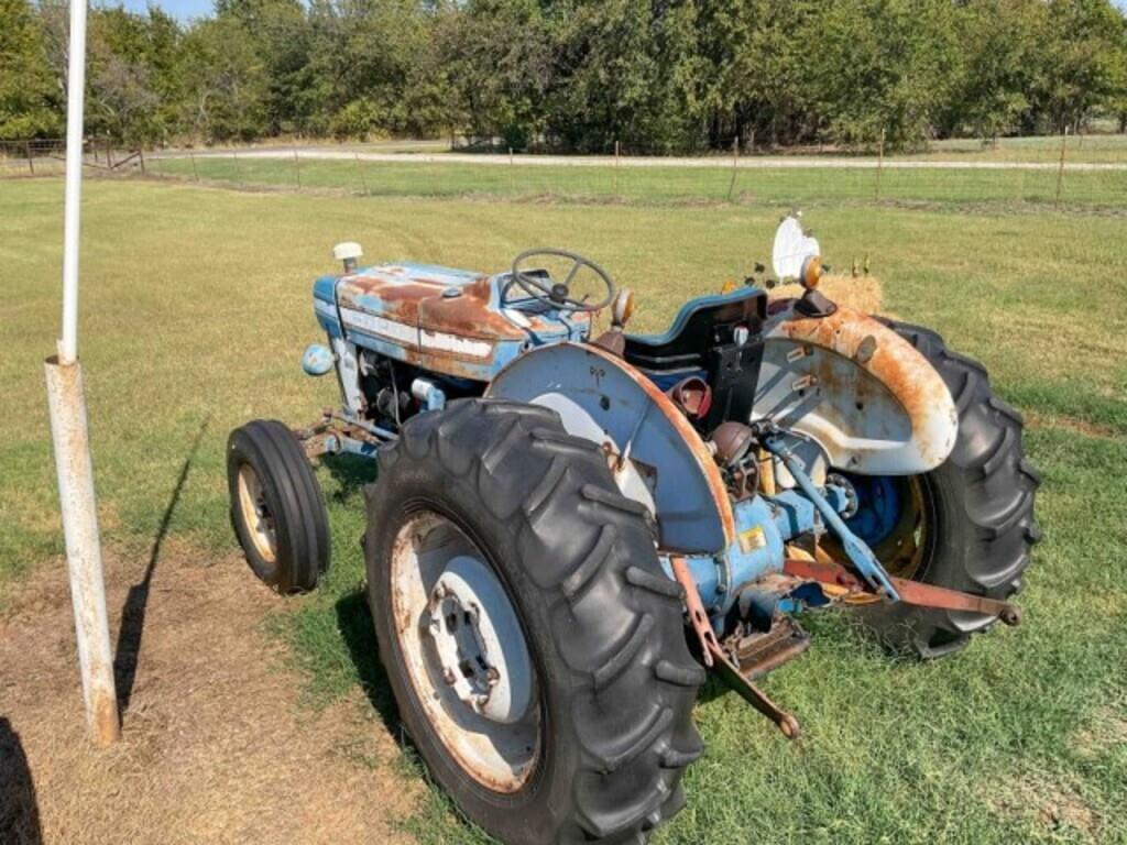 Image of Ford 3610 Image 1