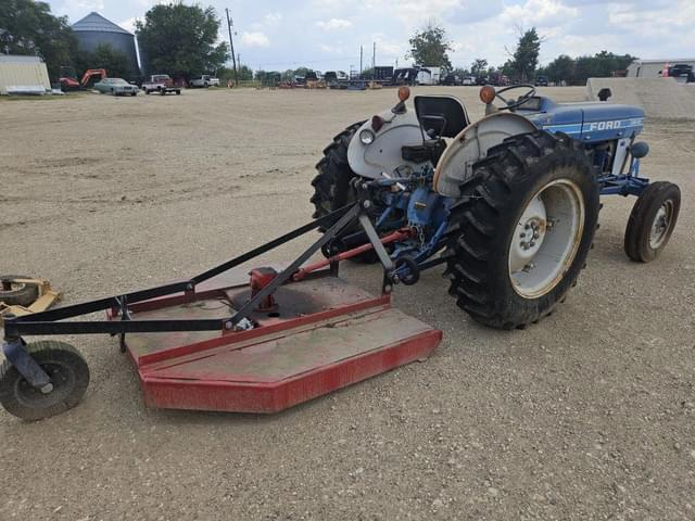 Image of Ford 3610 equipment image 4